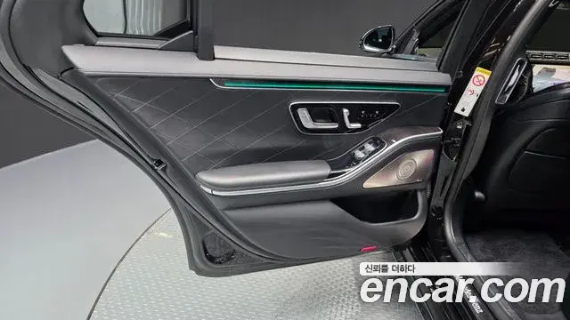 Mercedes-Benz S-Class 2022 — ფოტო 10/37