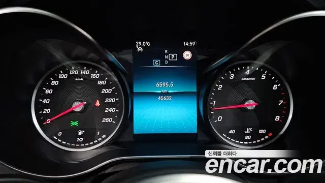 Mercedes-Benz C-Class 2020 — Фото 8/20