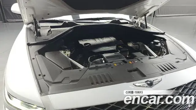 Genesis GV80 2020 — Photo 6/20