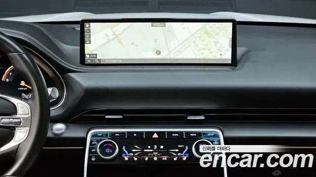 Genesis GV80 2020 — Photo 14/20