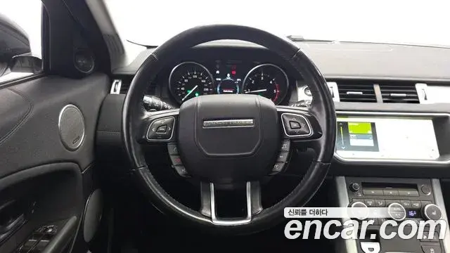 Land Rover Range Rover Evoque 2018 — Фото 13/20