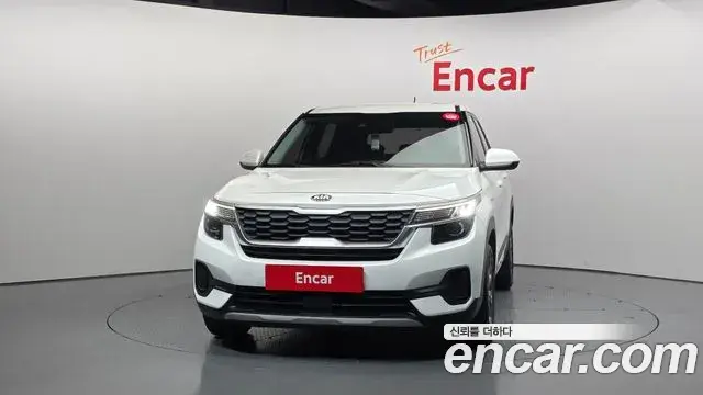 Kia Seltos 2021 — Photo 8/20