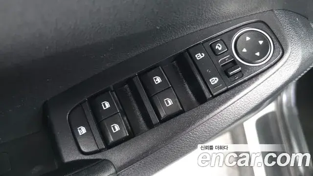 Kia Seltos 2021 — Photo 6/20