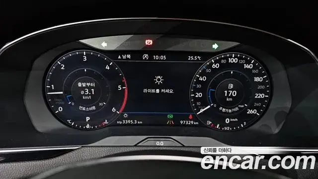Volkswagen Passat GT 2018 — Şəkil 16/30