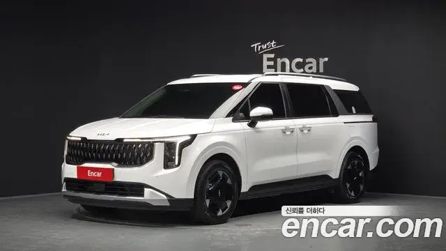 Kia Carnival 2024 — Фото 1/20