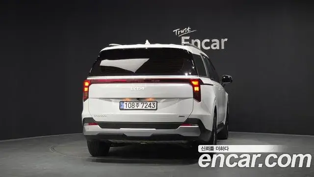 Kia Carnival 2024 — Фото 4/20