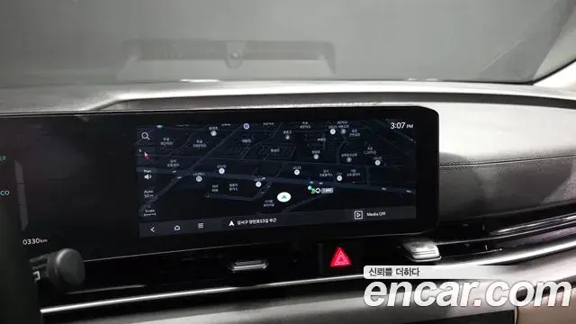 Kia Carnival 2024 — Фото 15/20