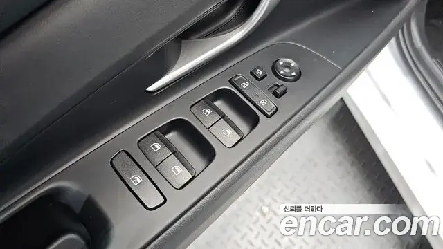 Hyundai Avante 2023 — Фото 13/20