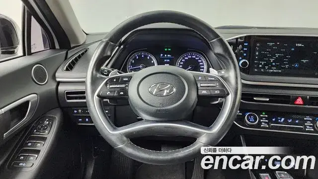 Hyundai Sonata 2022 — Фото 13/20