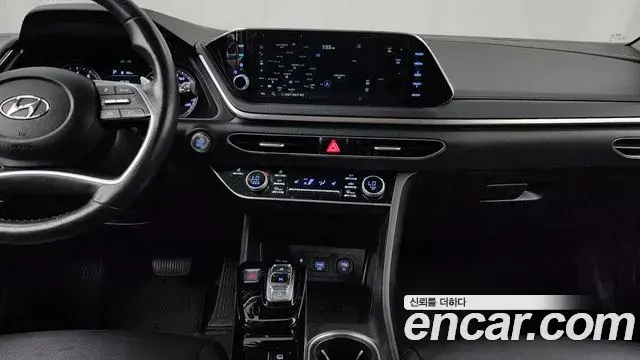 Hyundai Sonata 2022 — Фото 14/20