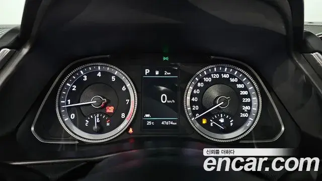 Hyundai Sonata Hybrid 2022 — Şəkil 17/32