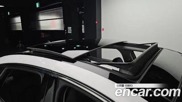 Hyundai Sonata Hybrid 2022 — Şəkil 22/32
