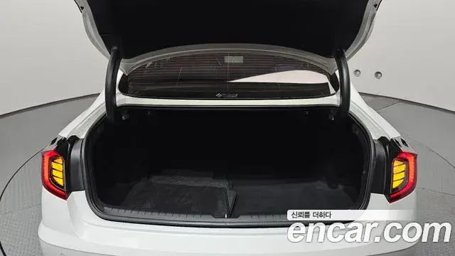 Hyundai Sonata Hybrid 2022 — Şəkil 1/32