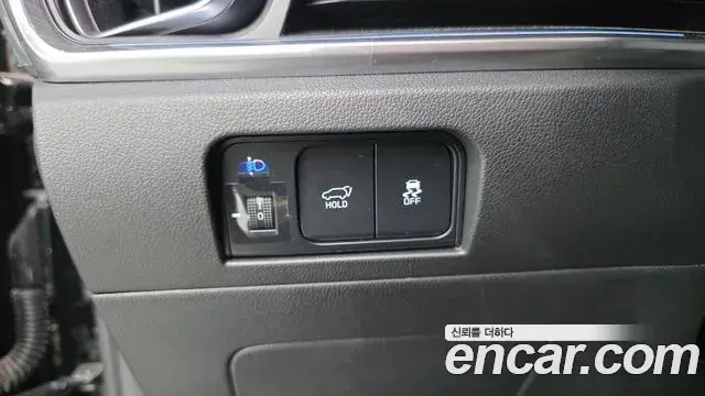 Kia Sorento 2025 — Photo 22/35