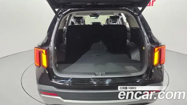 Kia Sorento 2025 — Photo 19/35