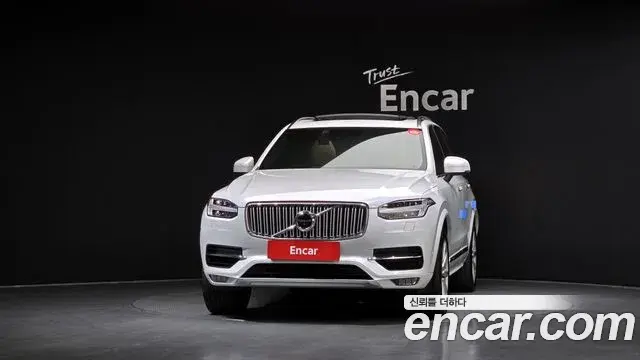 Volvo XC90 2018 — Фото 3/20