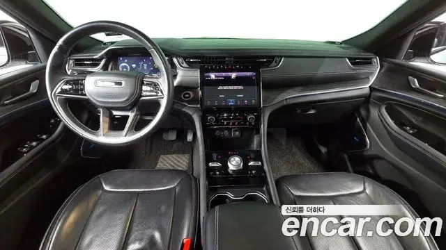 Jeep Grand Cherokee 2021 — Şəkil 28/32