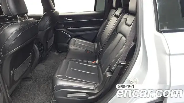 Jeep Grand Cherokee 2021 — Şəkil 1/32