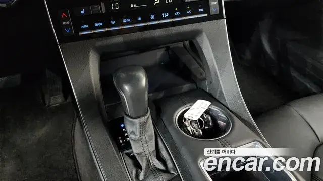Toyota Avalon 2022 — Şəkil 8/20