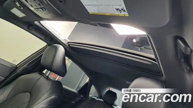 Toyota Avalon 2022 — Şəkil 9/20