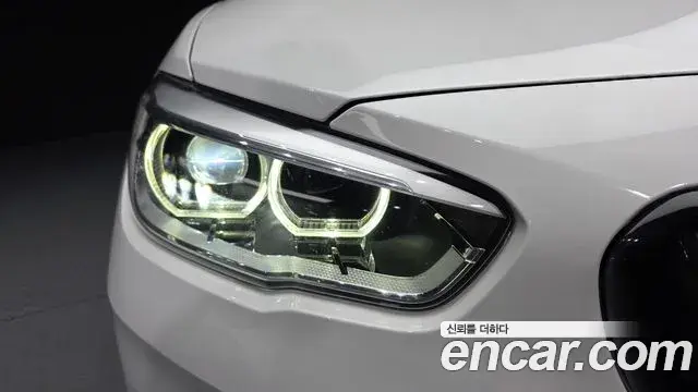 BMW 1 Series 2019 — Şəkil 30/30