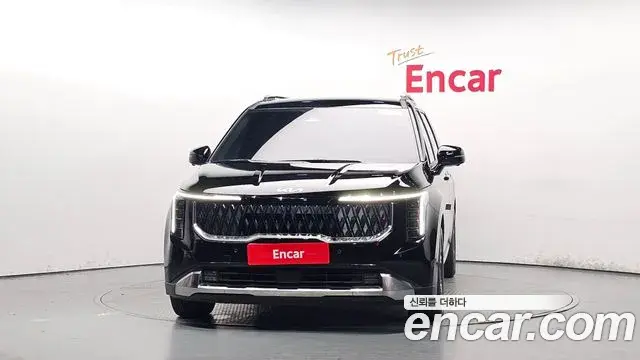 Kia Carnival 2025 — Şəkil 20/35