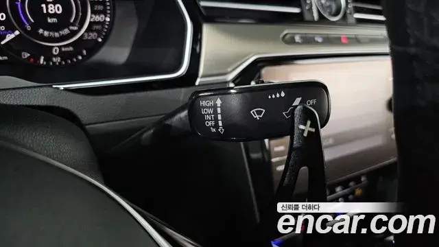 Volkswagen Arteon 2019 — ფოტო 12/37