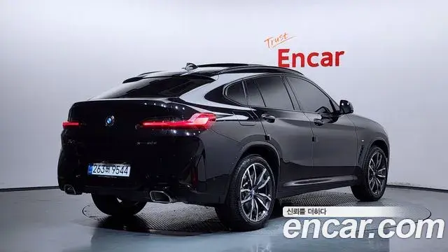 BMW X4 2025 — ფოტო 10/37