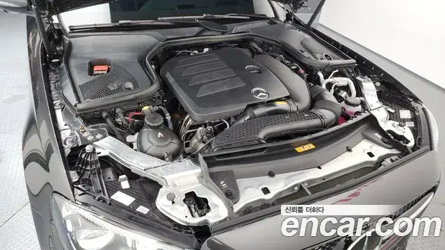 Mercedes-Benz E-Class 2023 — Фото 6/20