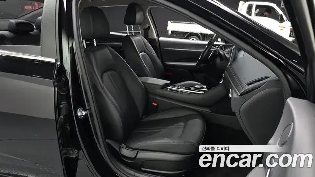 Hyundai Sonata 2021 — Фото 11/20