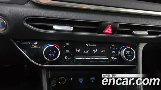 Hyundai Sonata 2021 — Фото 17/20