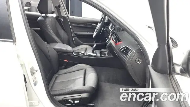 BMW 1 Series 2018 — Photo 25/31