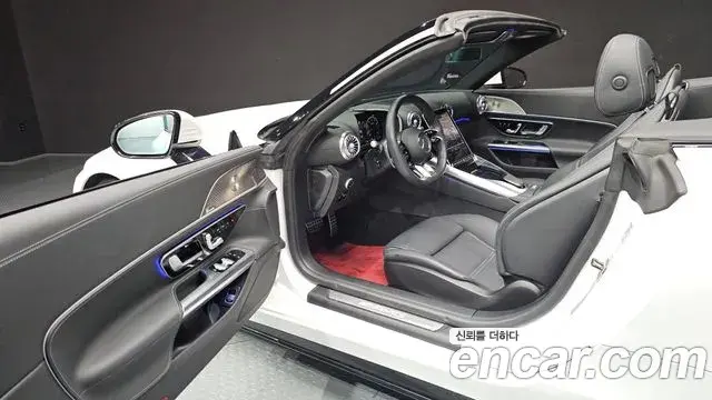 Mercedes-Benz SL-Class 2023 — ფოტო 31/37
