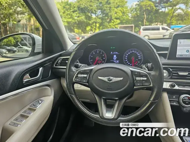 Genesis G70 2019 — Şəkil 13/20
