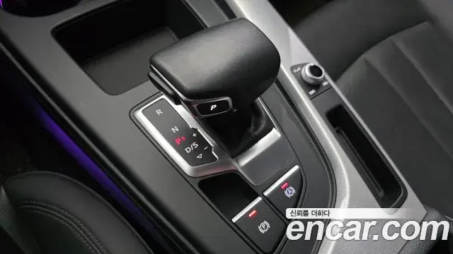Audi A5 2021 — Фото 9/20