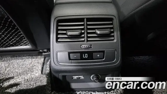 Audi A5 2021 — ფოტო 21/33