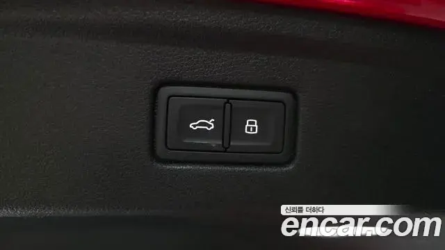 Audi A5 2021 — ფოტო 11/33