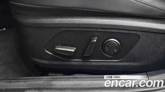 Hyundai Sonata Hybrid 2022 — Photo 11/30