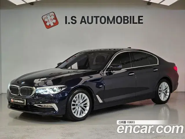 BMW 5 Series 2018 — Фото 20/20