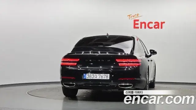 Genesis G80 2022 — ფოტო 18/30