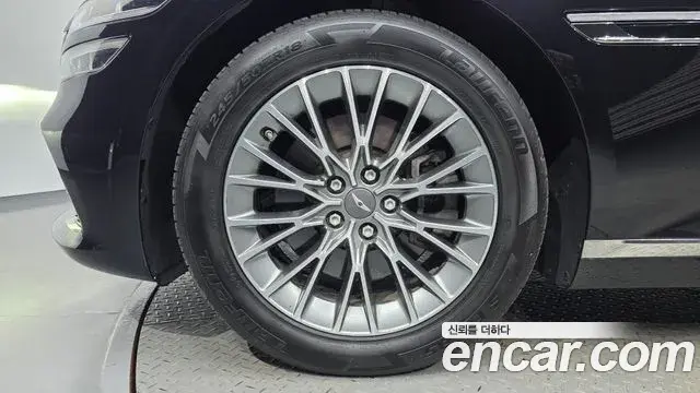 Genesis G80 2022 — ფოტო 26/30