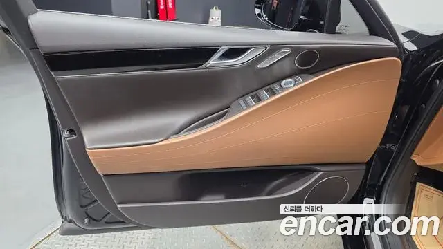 Genesis G80 2022 — ფოტო 29/30
