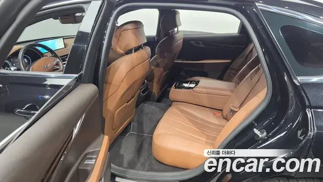 Genesis G80 2022 — ფოტო 23/30