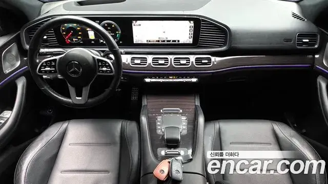 Mercedes-Benz GLE-Class 2021 — Фото 7/20
