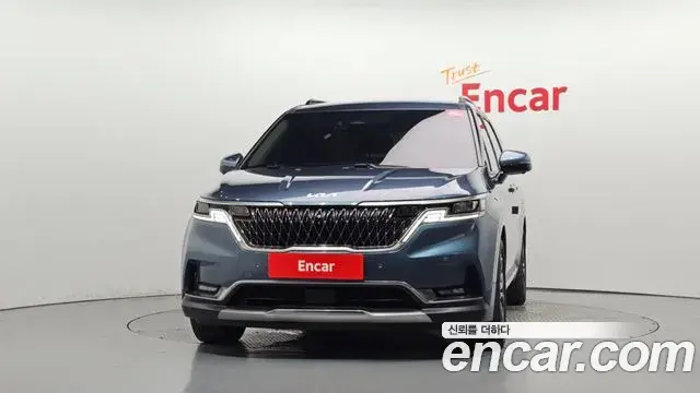 Kia Carnival 2023 — Photo 3/20