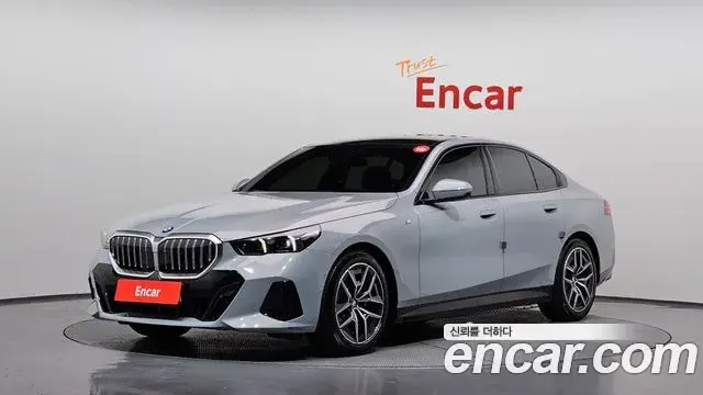 BMW 5 Series 2024 — Şəkil 20/30