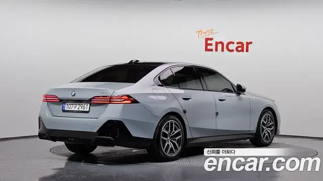BMW 5 Series 2024 — Şəkil 6/30