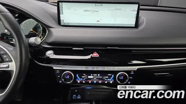 Genesis G80 2021 — ფოტო 13/20
