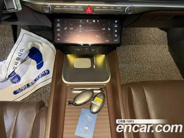 Hyundai Grandeur Hybrid 2023 — Şəkil 8/20