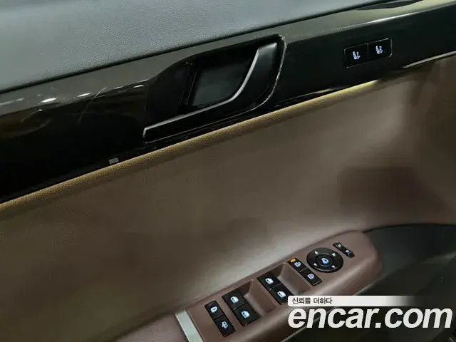 Hyundai Grandeur Hybrid 2023 — Şəkil 14/20